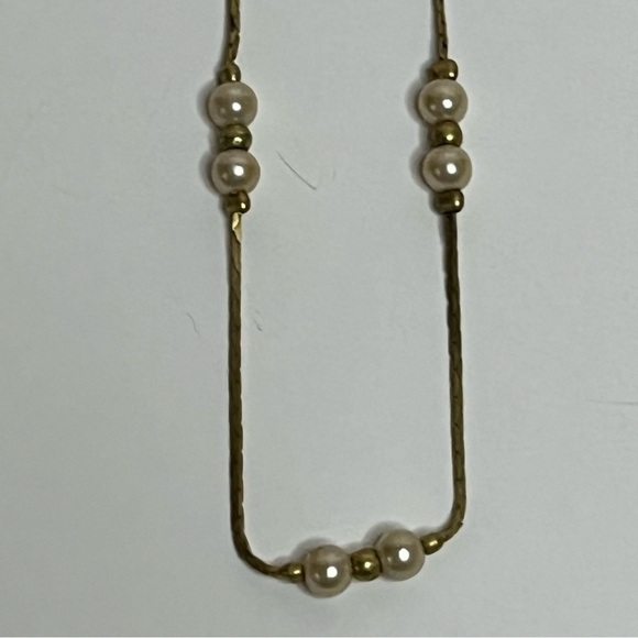 Faux, Costume, Estate, Vintage Jewelry, Peal Necklace - Picture 6 of 7